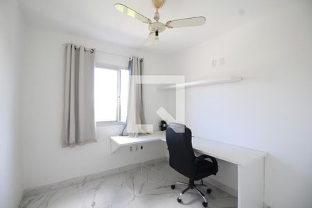 Quarto 1 de apartamento para alugar com 2 quartos, 51m² em Taquara, Rio de Janeiro