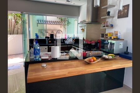 Casa de Condomínio para alugar com 4 quartos, 560m² em Parque Imperador, Campinas