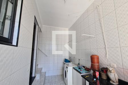 Área de Serviço de casa à venda com 3 quartos, 185m² em Vila Darli, São Paulo