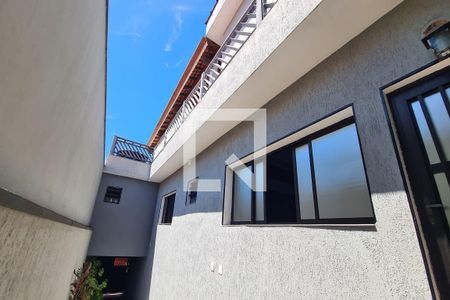 Quintal de casa à venda com 3 quartos, 185m² em Vila Darli, São Paulo