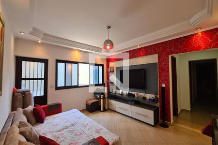 Sala de casa à venda com 3 quartos, 185m² em Vila Darli, São Paulo