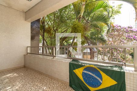 Varanda dos quartos 1 e 2 de casa à venda com 3 quartos, 275m² em Jardim da Gloria, São Paulo