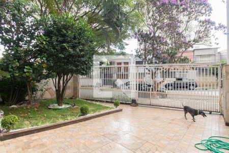 Entrada, jardim e garagem de casa à venda com 3 quartos, 275m² em Jardim da Gloria, São Paulo