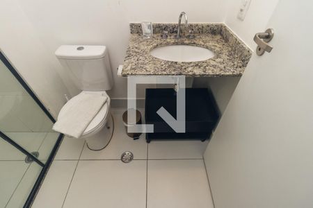 Banheiro de kitnet/studio à venda com 1 quarto, 21m² em República, São Paulo