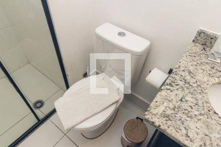 Banheiro de kitnet/studio à venda com 1 quarto, 21m² em República, São Paulo