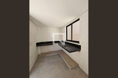 Cozinha no terreo de casa de condomínio à venda com 4 quartos, 123m² em Pampulha, Belo Horizonte