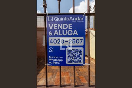 Placa  de casa à venda com 2 quartos, 90m² em Vila Marieta, São Paulo