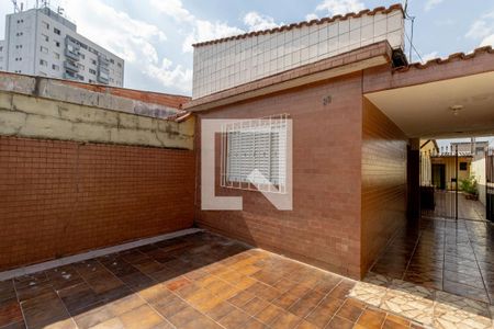 Garagem de casa à venda com 2 quartos, 90m² em Vila Marieta, São Paulo