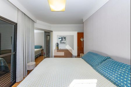 Suíte de apartamento à venda com 4 quartos, 189m² em C Eucaristico, Belo Horizonte
