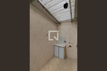 Área de Serviço de casa para alugar com 2 quartos, 62m² em Santa Rosa, Belo Horizonte