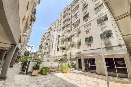 Fachada de apartamento à venda com 3 quartos, 60m² em Taquara, Rio de Janeiro