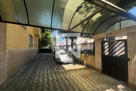 Garagem de apartamento para alugar com 2 quartos, 45m² em Gonzaga, Santos