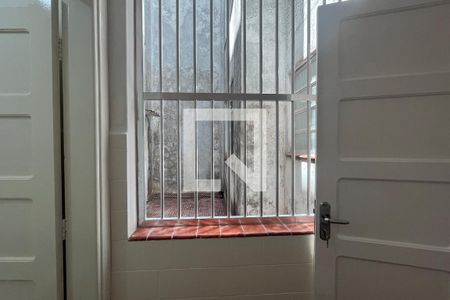 Área de Serviço de apartamento para alugar com 2 quartos, 45m² em Gonzaga, Santos