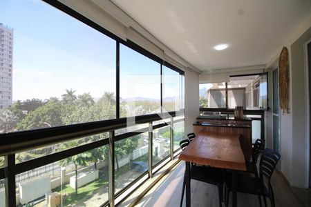 Varanda Sala de apartamento à venda com 4 quartos, 149m² em Jacarepaguá, Rio de Janeiro