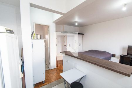 Cozinha de kitnet/studio à venda com 1 quarto, 35m² em Liberdade, São Paulo