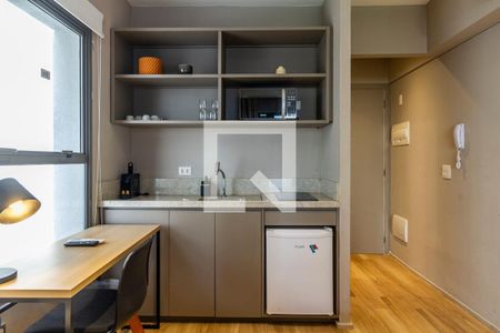 Studio de kitnet/studio para alugar com 1 quarto, 25m² em Cerqueira César, São Paulo