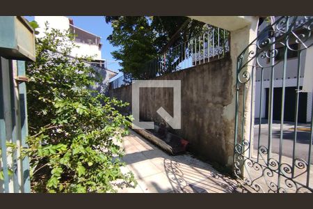 Garagem de casa à venda com 1 quarto, 63m² em Nova Gerti, São Caetano do Sul