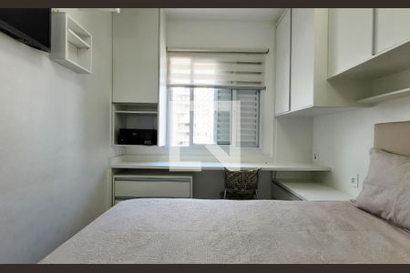 Quarto 2 de apartamento para alugar com 2 quartos, 54m² em Casa Branca, Santo André