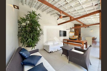 Área externa de casa de condomínio à venda com 6 quartos, 430m² em Barra da Tijuca, Rio de Janeiro