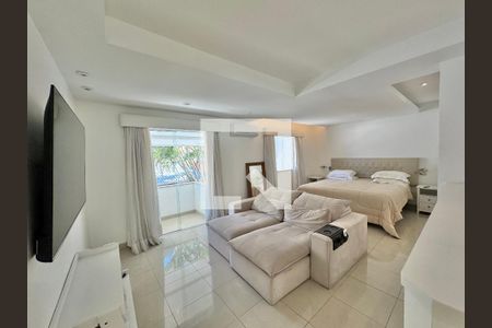 Suíte 1 de casa de condomínio à venda com 6 quartos, 430m² em Barra da Tijuca, Rio de Janeiro