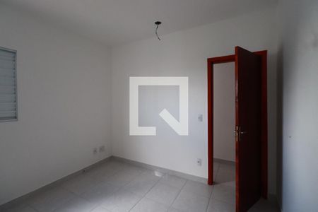 Quarto 1 de apartamento à venda com 2 quartos, 48m² em Vila Santa Isabel, São Paulo