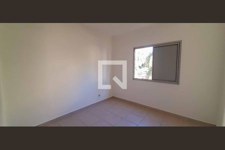 Quarto 2 de apartamento para alugar com 2 quartos, 54m² em Jardim Marieta, Osasco