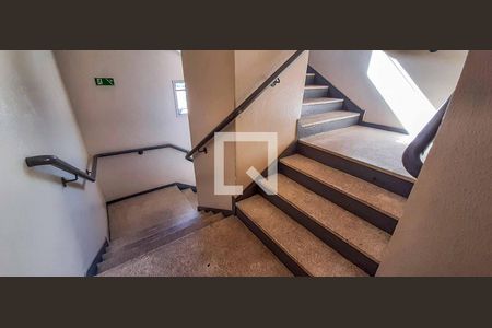 Entrada de apartamento para alugar com 2 quartos, 54m² em Jardim Marieta, Osasco