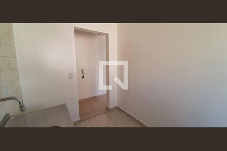 Cozinha de apartamento para alugar com 2 quartos, 54m² em Jardim Marieta, Osasco