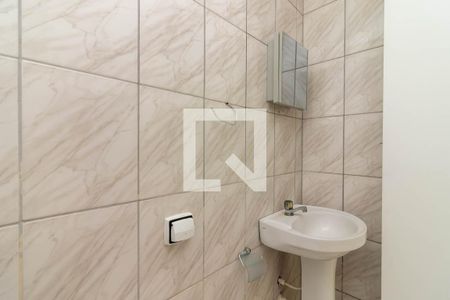 Banheiro de casa para alugar com 1 quarto, 35m² em Lauzane Paulista, São Paulo