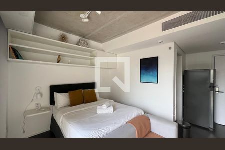 Studio de kitnet/studio para alugar com 1 quarto, 28m² em Jardim das Bandeiras, São Paulo