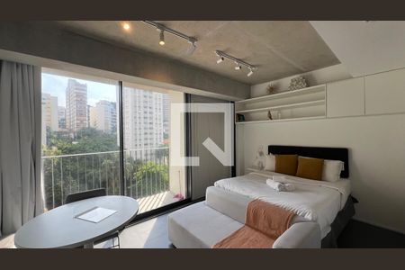 Studio de kitnet/studio para alugar com 1 quarto, 28m² em Jardim das Bandeiras, São Paulo