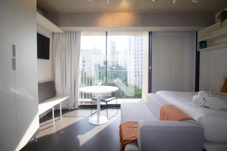 Studio de kitnet/studio para alugar com 1 quarto, 28m² em Jardim das Bandeiras, São Paulo