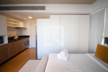 Sala/Quarto de apartamento para alugar com 1 quarto, 28m² em Jardim das Bandeiras, São Paulo