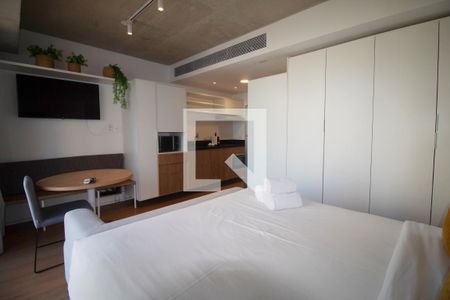 Sala/Quarto de apartamento para alugar com 1 quarto, 28m² em Jardim das Bandeiras, São Paulo