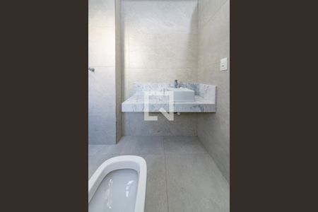 Banheiro da Suíte 2 de apartamento à venda com 2 quartos, 167m² em Gutierrez, Belo Horizonte