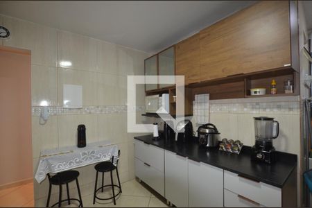 Cozinha de apartamento para alugar com 2 quartos, 60m² em Osvaldo Cruz, Rio de Janeiro