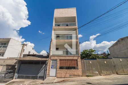 Fachada de casa para alugar com 1 quarto, 60m² em Jardim Graziela, Barueri
