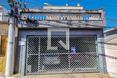 Fachada de casa à venda com 4 quartos, 151m² em Aricanduva, São Paulo