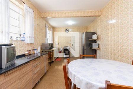 Casa à venda com 4 quartos, 210m² em Jabaquara, São Paulo