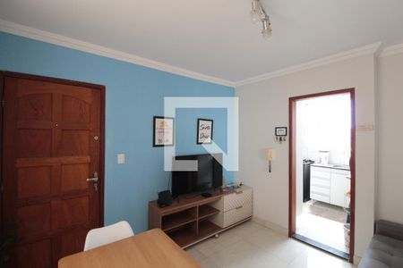 Sala de apartamento para alugar com 2 quartos, 50m² em Santa Amelia, Belo Horizonte