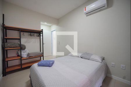 Suíte de apartamento para alugar com 2 quartos, 70m² em Ingleses Norte, Florianópolis