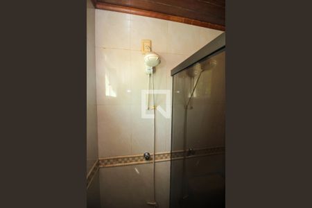 Banheiro Social de apartamento para alugar com 2 quartos, 125m² em Teresópolis, Porto Alegre