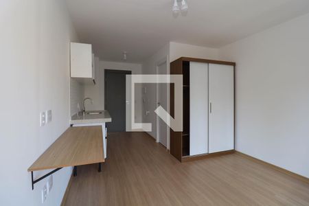 Sala/Quarto de kitnet/studio para alugar com 1 quarto, 26m² em Sumaré, São Paulo