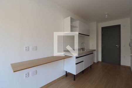 Sala/Quarto de kitnet/studio para alugar com 1 quarto, 26m² em Sumaré, São Paulo