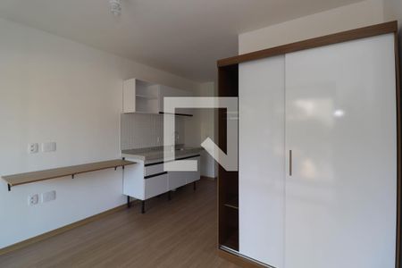 Sala/Quarto de kitnet/studio para alugar com 1 quarto, 26m² em Sumaré, São Paulo