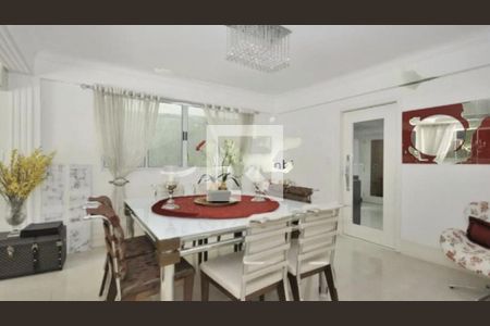 Casa à venda com 3 quartos, 450m² em Jardim Guedala, São Paulo