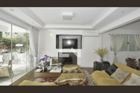 Casa à venda com 3 quartos, 450m² em Jardim Guedala, São Paulo