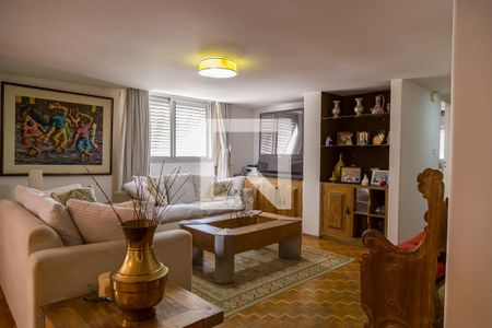 Sala de TV de apartamento à venda com 4 quartos, 290m² em Vila Clementino, São Paulo