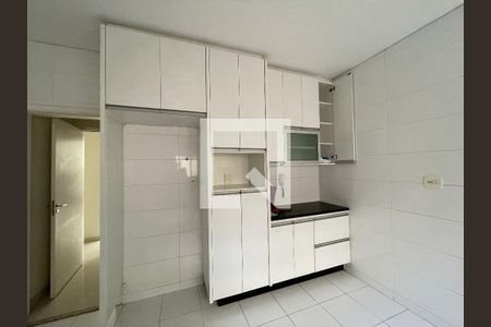 Cozinha de casa de condomínio para alugar com 3 quartos, 300m² em Jardim Barbacena, Cotia
