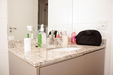 Banheiro de apartamento à venda com 3 quartos, 106m² em Água Branca, São Paulo